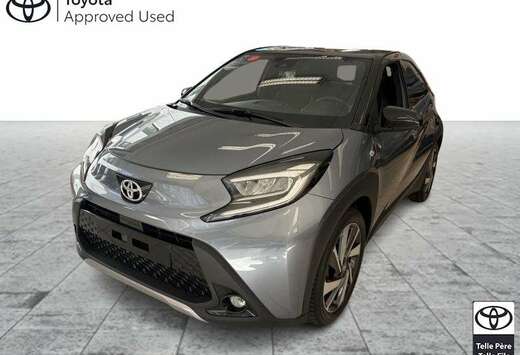 Toyota X