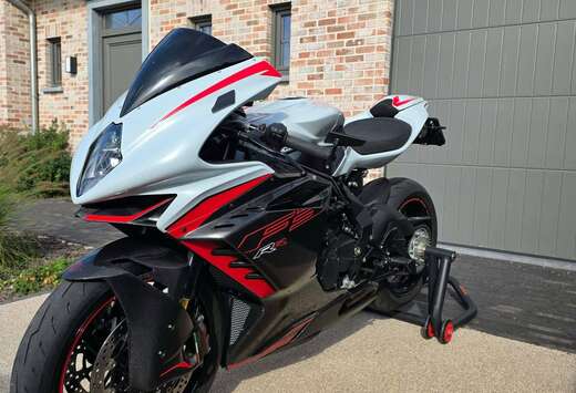 F3 800RR