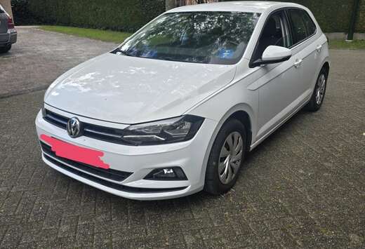 Volkswagen 1.0i Trendline (EU6AP)