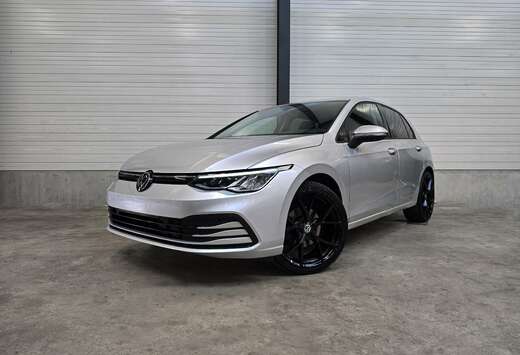 Volkswagen  AUTO  19\' R-LINE  M APPLE CARPLAY  TVA