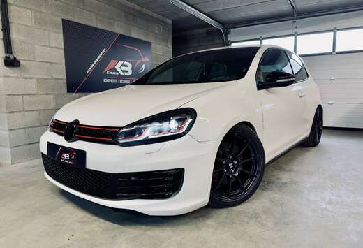 Volkswagen Golf VI GTI   2.0 TSI ÉDITION 35  235CV