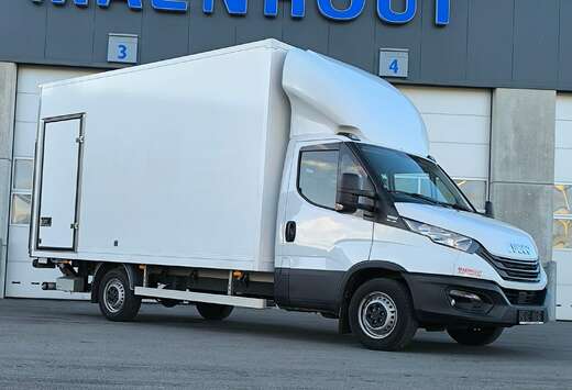Iveco 35S18H  2022  18.750km  12m Garantie
