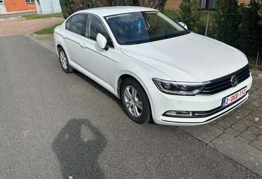 Volkswagen Passat 1.6 CR TDi Highline