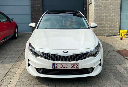 Kia Optima 1.7 CRDI DCT Business Supreme