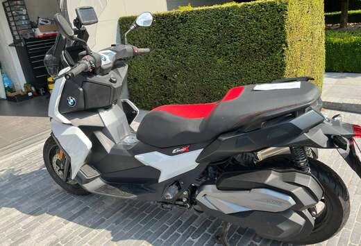 BMW scooter