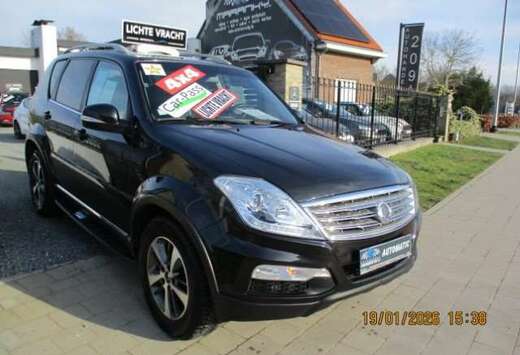 SsangYong Rexton W 2.2 e-XDi  4WD Automatik EXECUTIVE ...