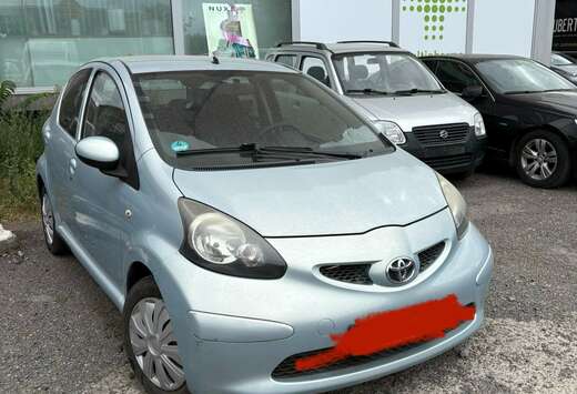 Toyota 1.0i VVT-i Plus MMT