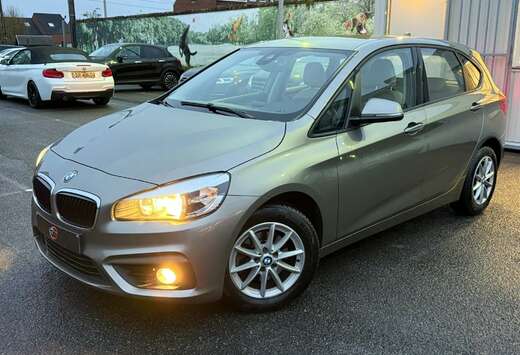 BMW Active Tourer 216 d / NAVI / CRUISE / CUIR / CLIM