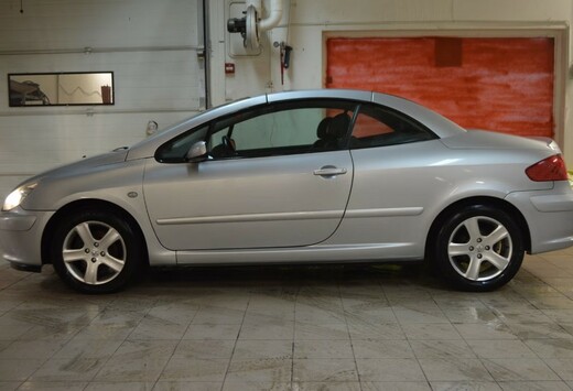 Peugeot 307 CC 2.0 HDI XT
