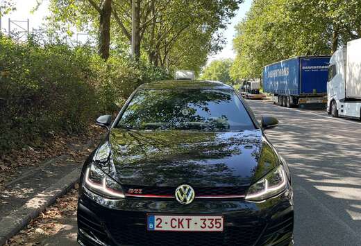 Volkswagen  TCR  Akrapovic  Dynaudio  Camera  Pano