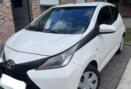 Toyota Aygo 1.0i VVT-i x-play