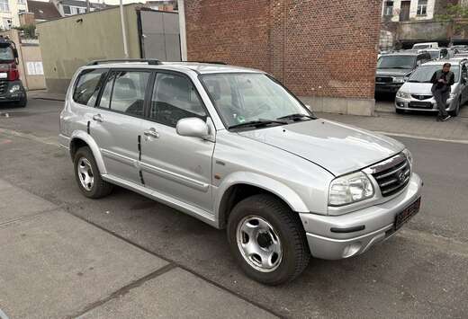 Suzuki 2.0 .essence