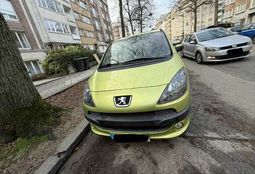 Peugeot 1007 1.6i Sporty 2Tronic