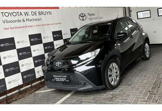 Toyota X play