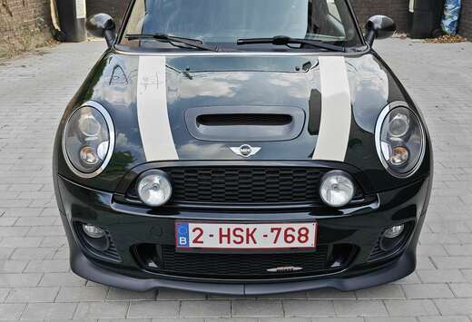 MINI 1.6i JCW