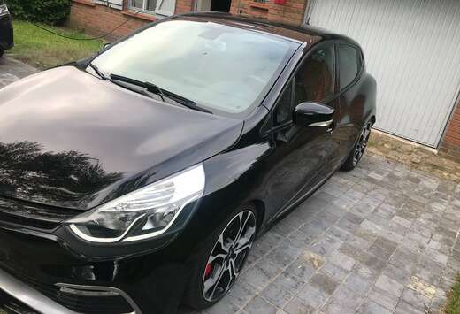 Renault Clio+TCe+220+EDC+R.S.+Trophy