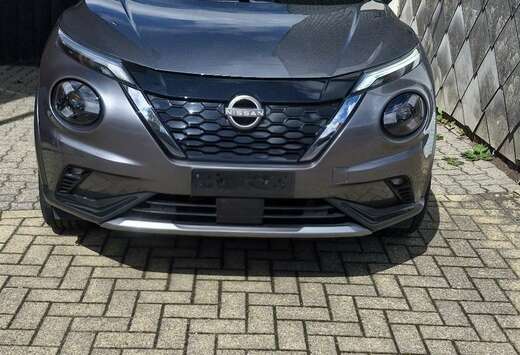 Nissan premier edition  hybrid