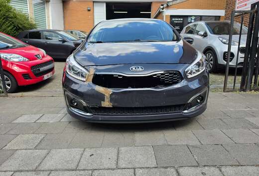 Kia Cee\'d 1.4i Navi Edition ISG