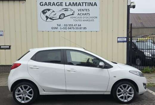 Mazda 2 1.3i Sport  garantie 1 an