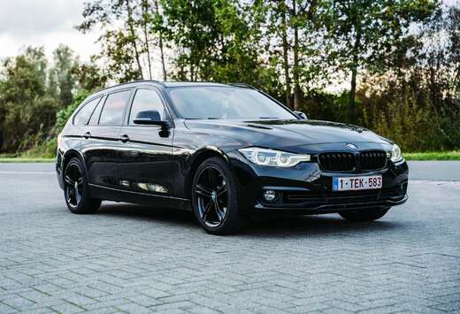 BMW 318i Touring