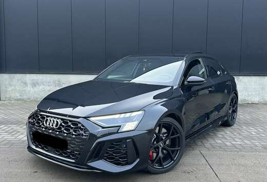 Audi Pano/ Head up/ Keyless entry/…