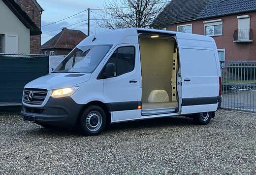 Mercedes-Benz 314 / 31.990€ + BTW / 2x schuifdeur / ...