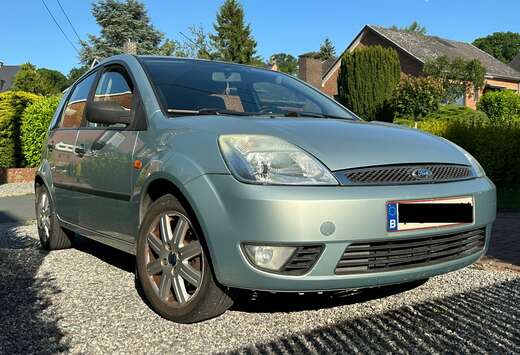 Ford Fiesta 1.4i 16v Ghia