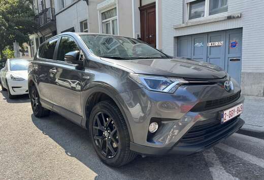 Toyota RAV4 Hybride 197ch 2WD Black Edition