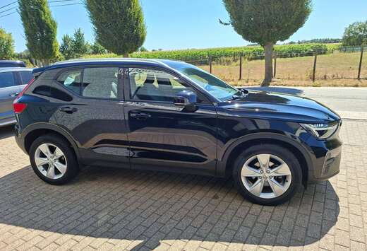 Volvo XC40 1.5 T2 Momentum Core Geartronic