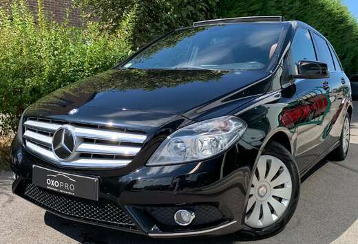 Mercedes-Benz D BOITE AUTO / TOIT PANO / GPS / CAMERA ...