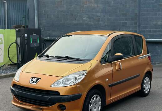 Peugeot 1.4 BENZINE / Gekeurd / Top staat