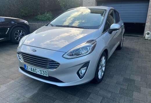 Ford 1.1i Titanium