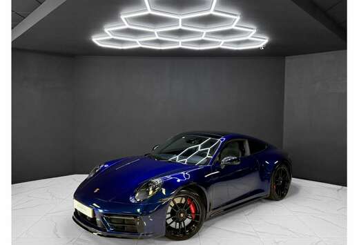 Porsche Carrera 4 GTS / Lift / Bose / Matrix / 360