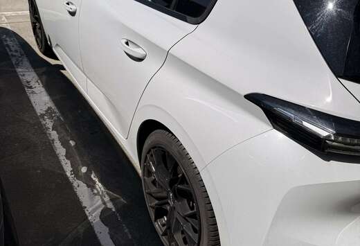 Peugeot 1.2 PureTech Style S&S (EU6.4)