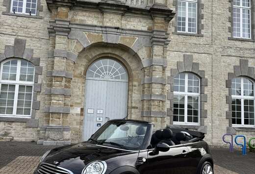 MINI 1.6i / Keyless entry / Leder / Navi / Xenon