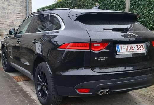 Jaguar F-Pace 2.0 D AWD Portfolio (EU6.2)