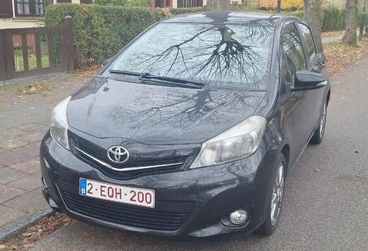 Toyota Yaris 1.33i VVT-i Dynamic
