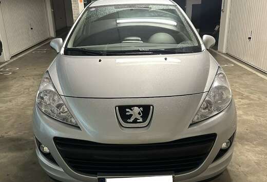 Peugeot 207+ 1.4i airco/cruise/carplay