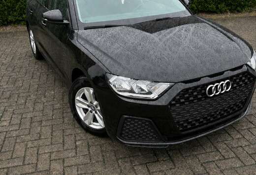Audi Sportback 25 TFSI S tronic