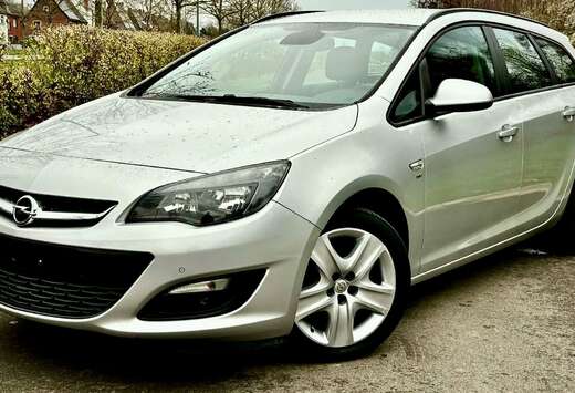 Opel Astra Sports Tourer 1.4 Turbo Design Edition