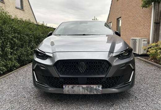Renault E- Tech Full Hybrid / Esprit Alpine