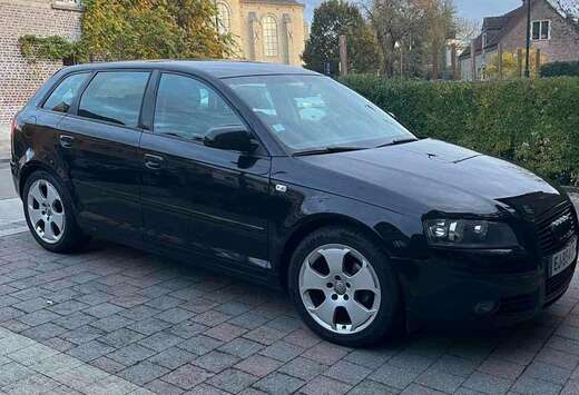Audi A3 Sportback 2.0i 16v FSI Ambition S line