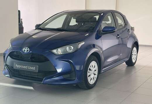 Toyota 1.5 VVT-i Hybrid Dynamic + NAVI