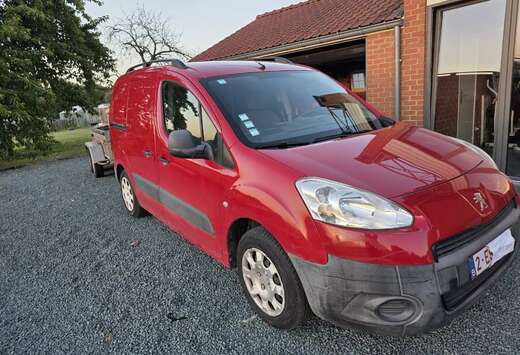 Peugeot 1.6i L1H1 Confort 120 (EU5)