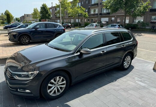 Volkswagen Passat Comfortline 2.0TDI