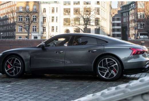 Audi e-tron GT quattro