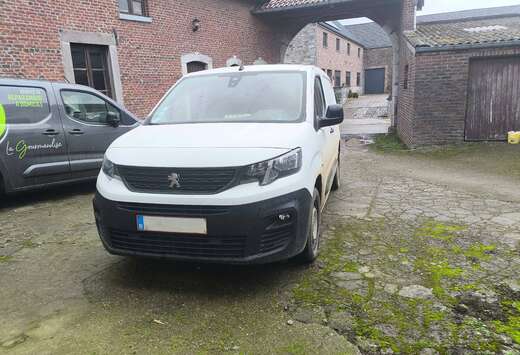 Peugeot 1.5 BlueHDi L1 STD Heavy Premium (EU6.3)