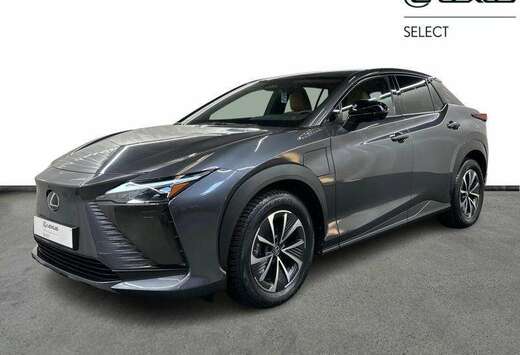 Lexus Executive  440km WLTP  pano roof  all season ty