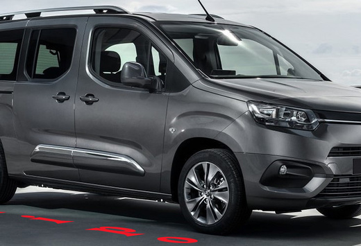 TOYOTA PROACE CITY VERSO MPV L2 rolstoelvervoer