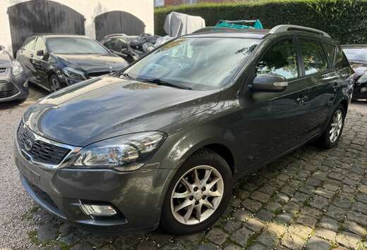 Kia 1.6 CVVT AUTOMAAT - 82000KM - PDC - Zetelverwrmng